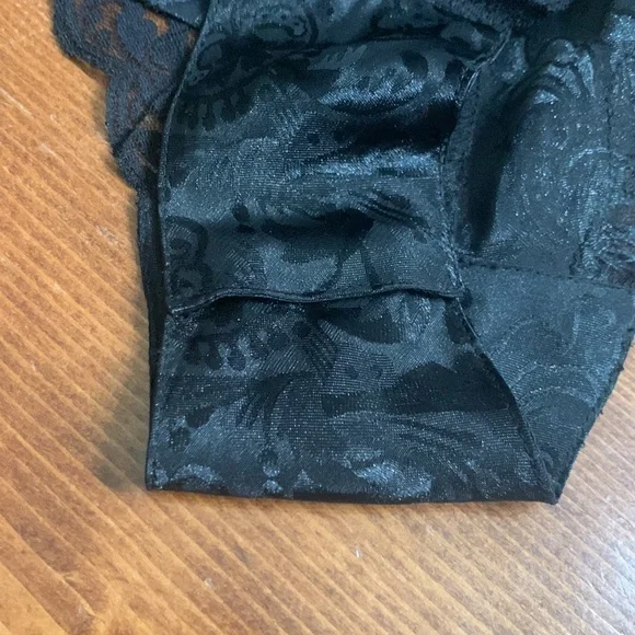 Gold label Victoria’s Secret black bode romper